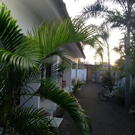 Ani Bungalows Gili Trawangan Exterior foto