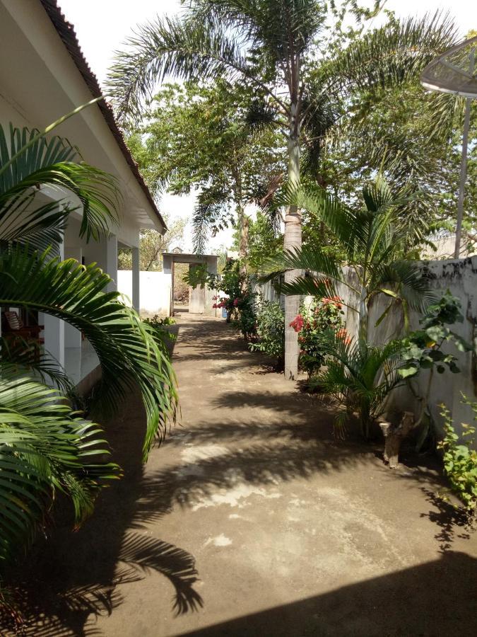 Ani Bungalows Gili Trawangan Exterior foto